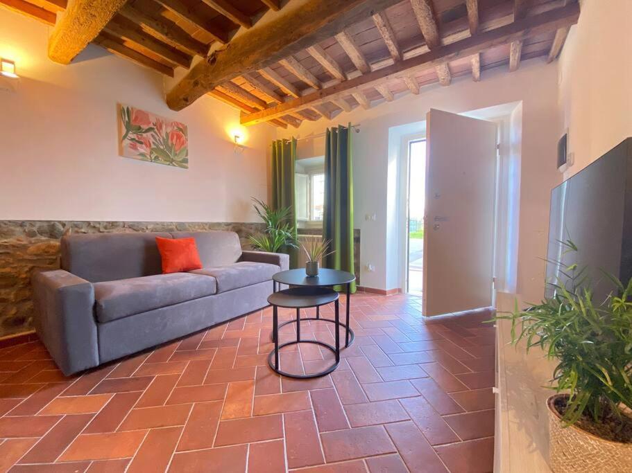Relax&Business Wi-Fi, Tv Hd, Parcheggio Gratuito Villa Capannori Bagian luar foto