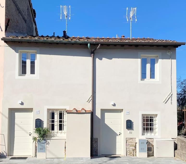 Relax&Business Wi-Fi, Tv Hd, Parcheggio Gratuito Villa Capannori Bagian luar foto