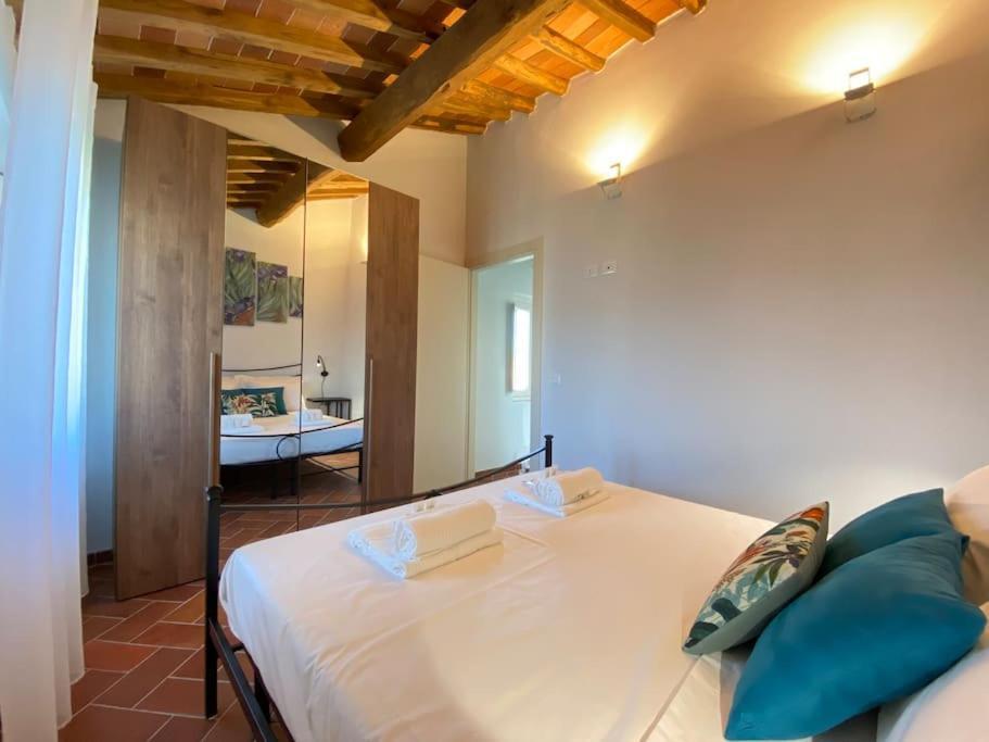 Relax&Business Wi-Fi, Tv Hd, Parcheggio Gratuito Villa Capannori Bagian luar foto