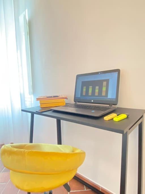 Relax&Business Wi-Fi, Tv Hd, Parcheggio Gratuito Villa Capannori Bagian luar foto